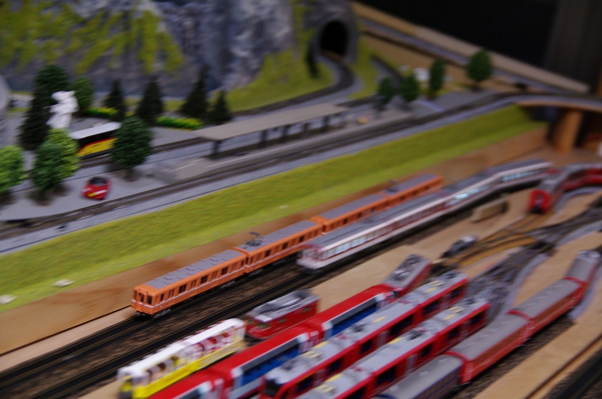 鉄コレ ラビットカー 4両化 - スイス・レーティッシュ鉄道ファンのブログ