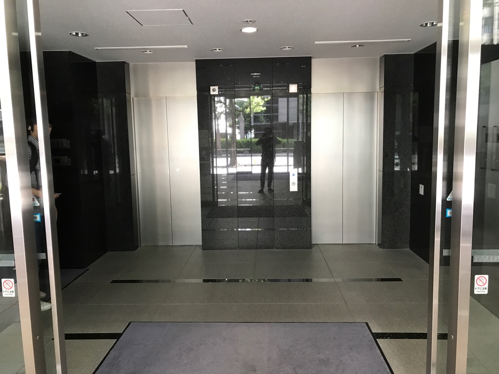f:id:nabeyama:20190621184328j:plain f:id:nabeyama:20190621184328j:plain