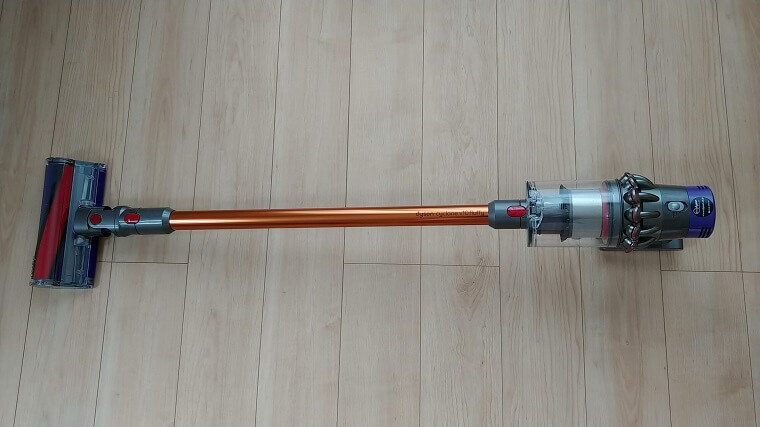 Dyson Cyclone V10 Fluffy