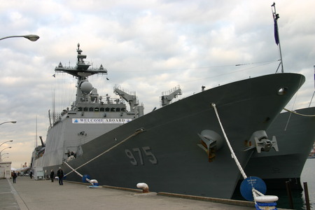 駆逐艦「チュンムゴン・イスンシン」（韓国海軍）