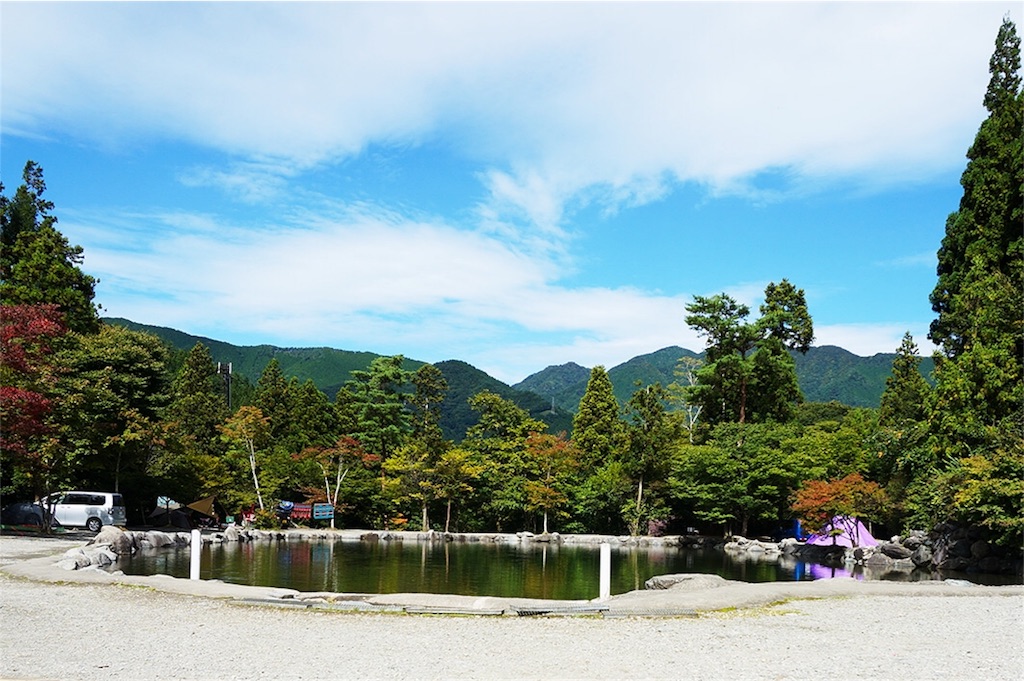 道志の森キャンプ場　プール