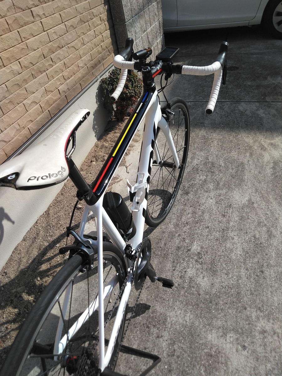 納車 Look 785 Huez Rs 貧脚おやじのロードバイク日記 五十の手習い 納車 Look 785 Huez Rs 貧脚おやじのロードバイク日記 五十の手習い