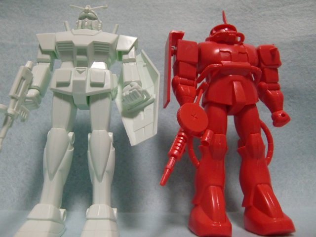 旧キット 1/144 シャア専用ザク - 手取り13万だけどFDとか玩具とか