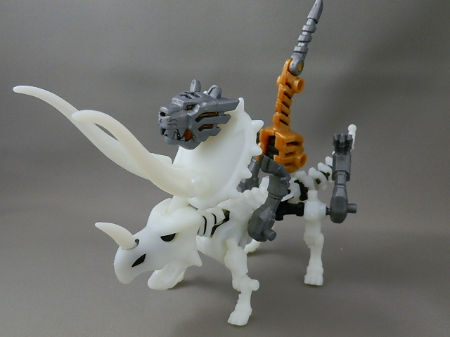 ギガほねほねザウルス 第二弾 レビュー - 手取り13万だけどFDとか玩具とか
