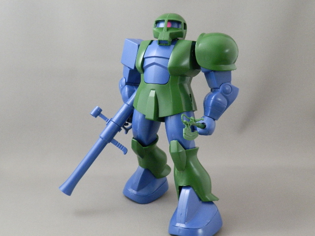 マサトさん専用2本 1/100 旧型ザク - 手取り13万だけどFDとか玩具とか