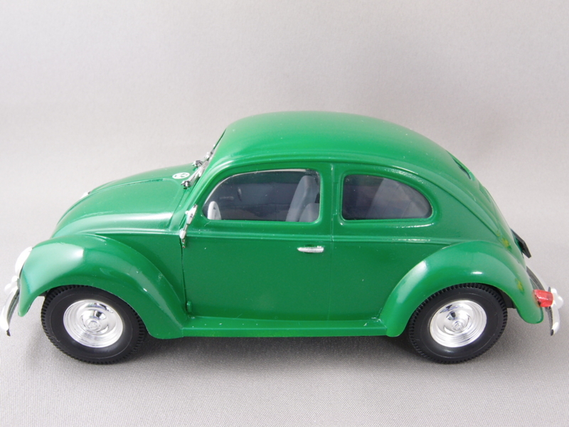 1/32 VWビートル - 手取り13万だけどFDとか玩具とか