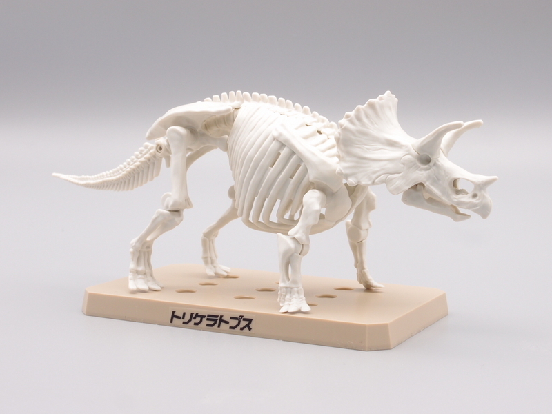 プラノサウルス トリケラトプス - 手取り13万だけどFDとか玩具とか