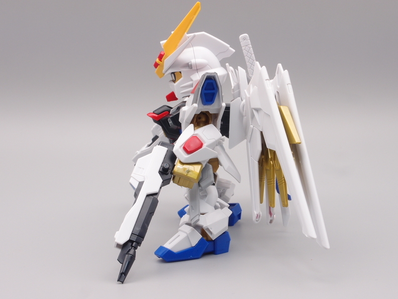 ダ*イ様 MGSD フリーダム　SDCS マイティー　ストライクフリーダム　組み MGSD化 マイティーストライクフリーダム｜waage4さんのガンプラ
