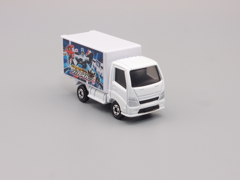 2025年 株主優待限定企画セット トミカ - 手取り13万だけどFDとか玩具とか