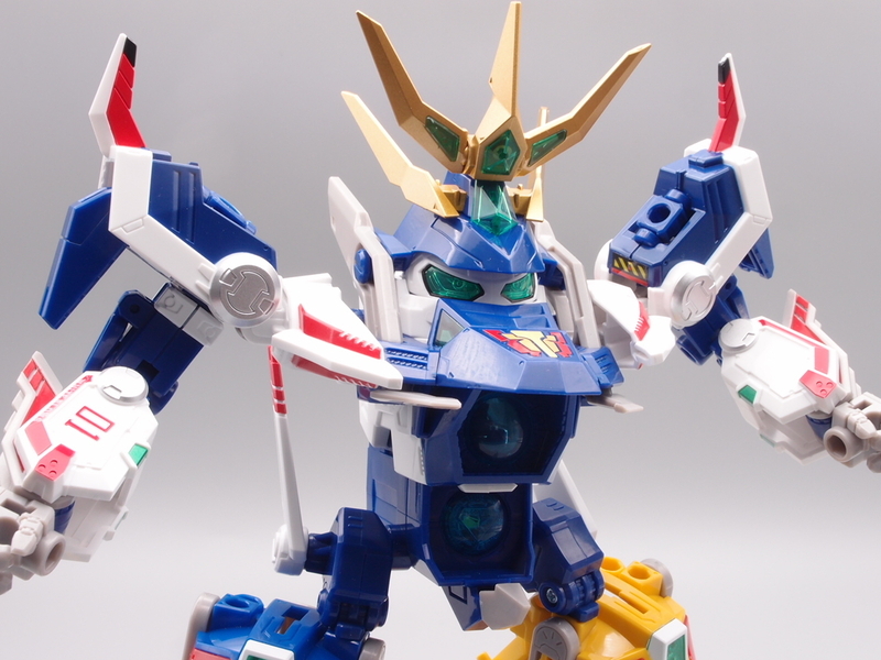 TOYRAISEビーダマン3体セットセイントブラスター　新品未開封 Introducing the T-SPARK Saint Blaster! 3-body combination review