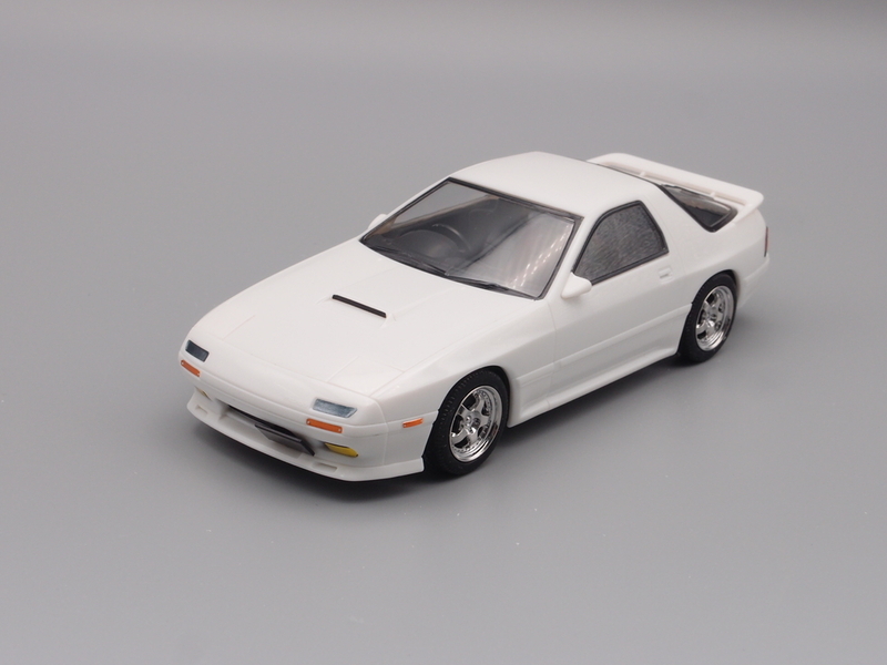 楽プラ 頭文字D 涼介のFC - 手取り13万だけどFDとか玩具とか