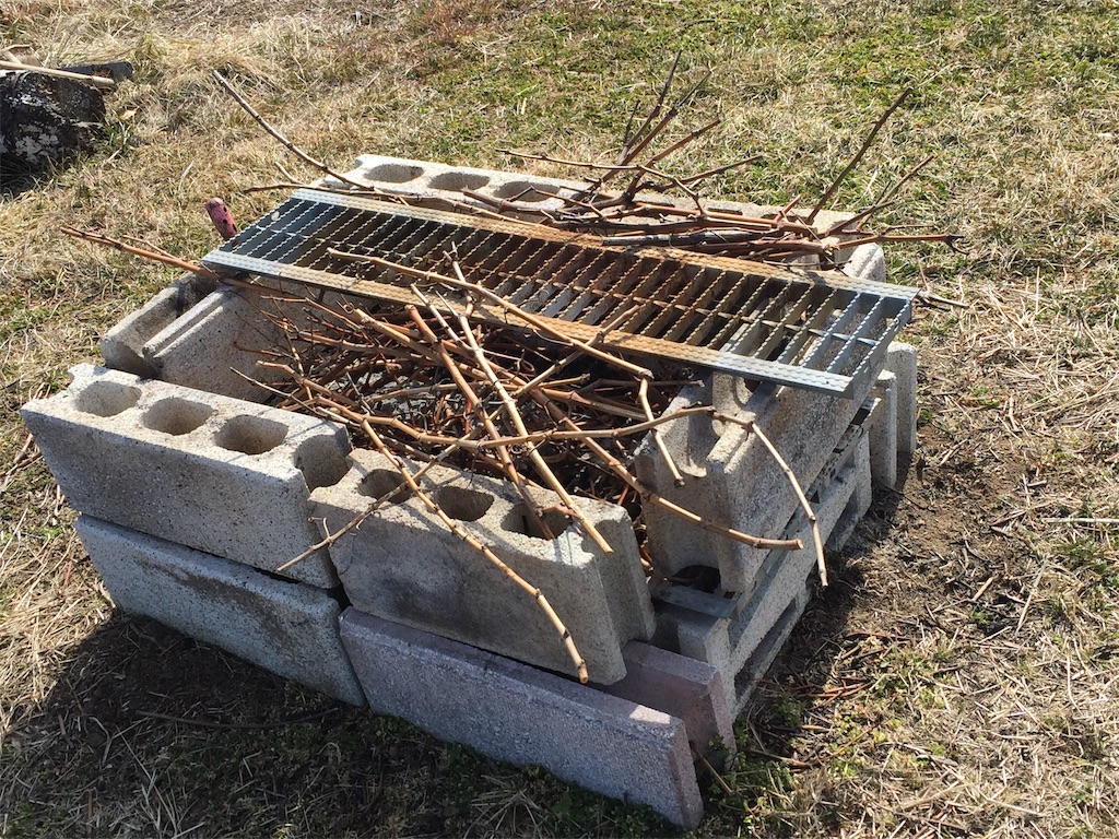 カラリアハウスのBBQ台