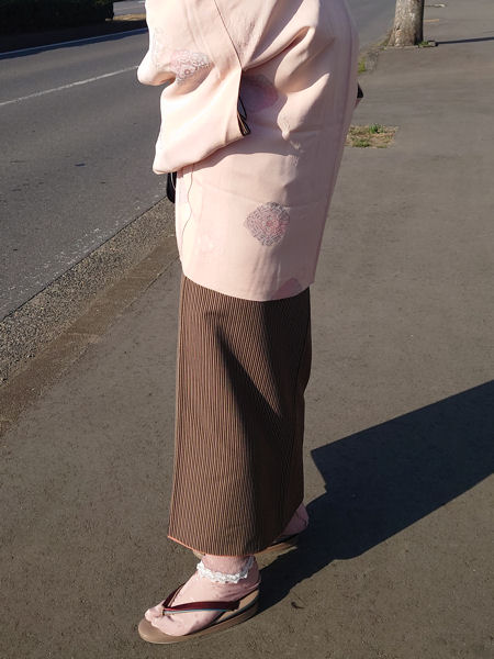 足元も桜