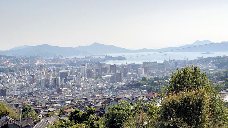 呉港