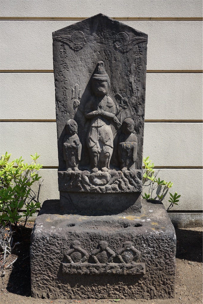 埼玉県の庚申塔 #51（草加市瀬崎2丁目・善福寺） - 石仏石神を求めて