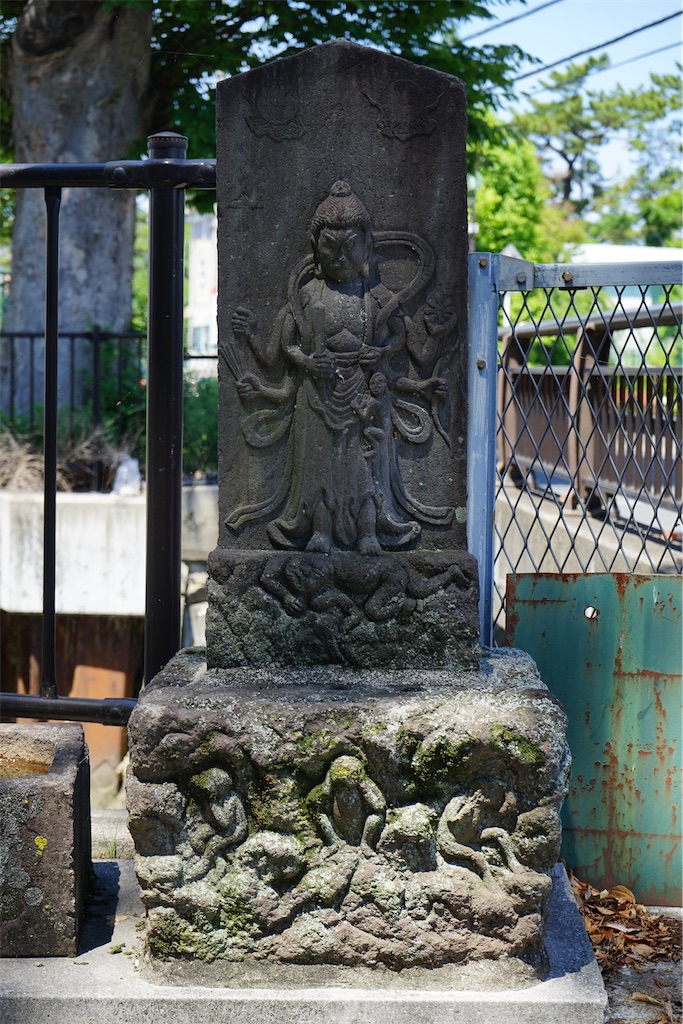 埼玉県の庚申塔 #54（草加市手代3丁目・路傍） - 石仏石神を求めて