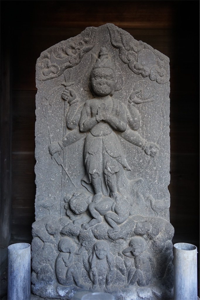東京都23区の庚申塔 #216（世田谷区三軒茶屋2丁目・庚申堂） - 石仏