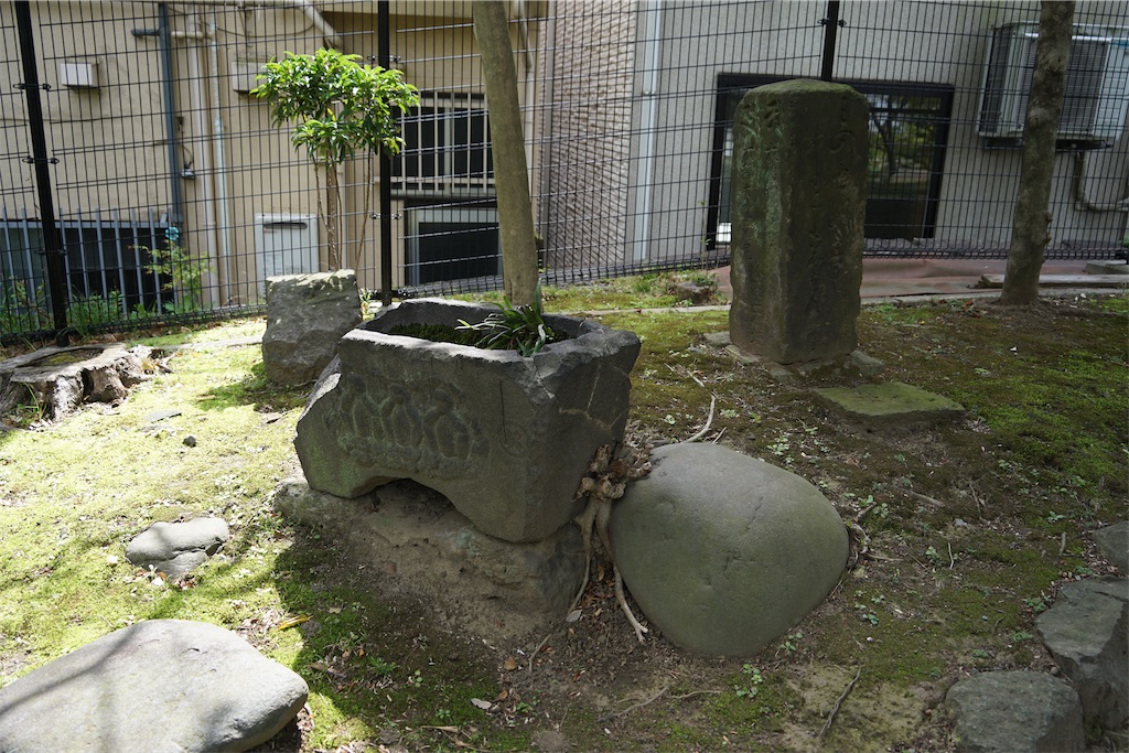 東京23区の庚申塔 #392（墨田区横網1丁目・旧安田庭園） - 石仏