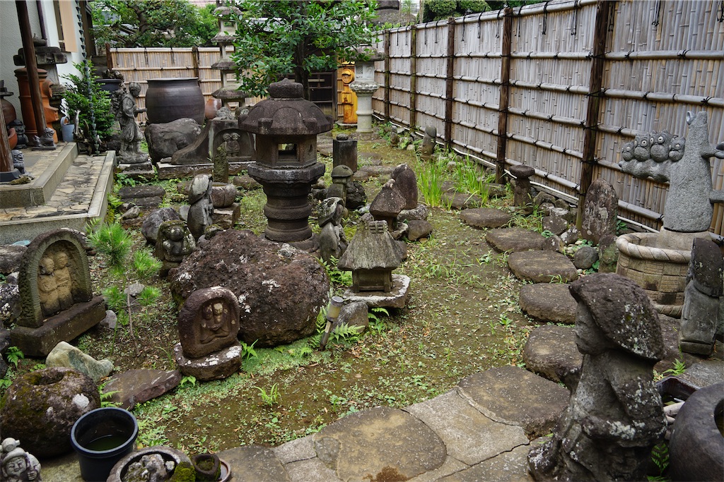 東光寺の田の神さぁ群と「鬼の念仏」石像などを拝見（目黒区八雲1丁目