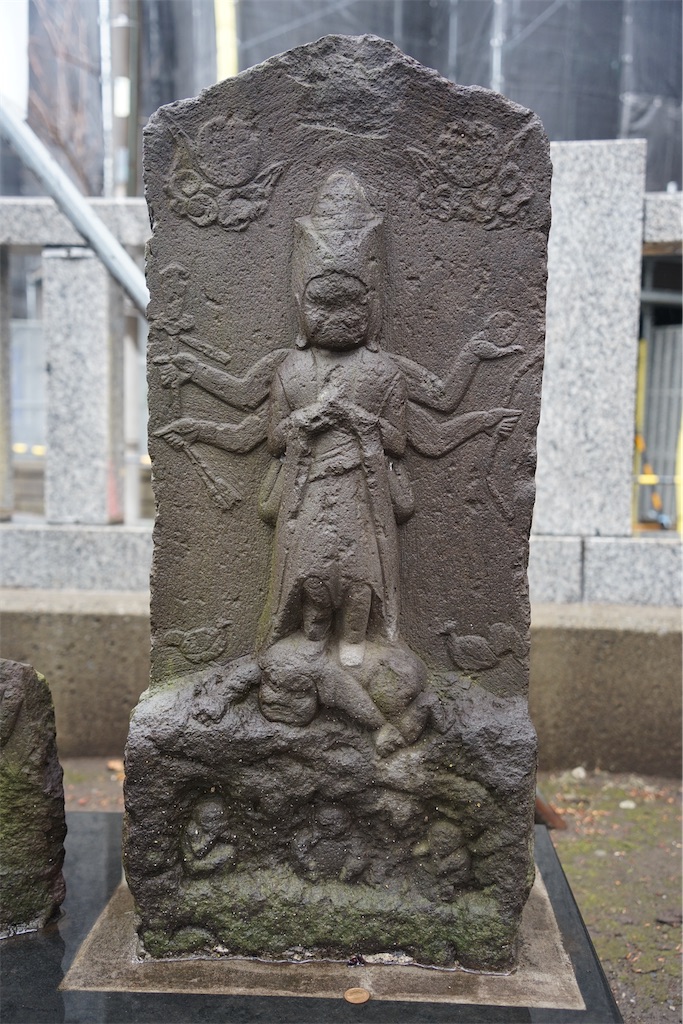 新川天神社の石造庚申供養塔（三鷹市新川2丁目）東京都市部の庚申塔