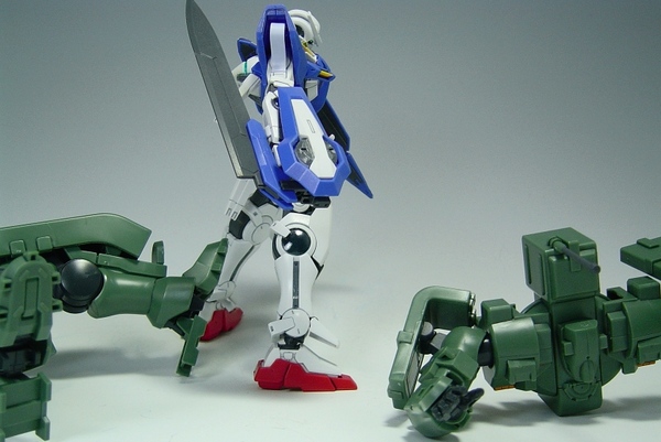 バンダイ 1/144 HG ティエレン(地上型) - 仏の顔も3℃まで