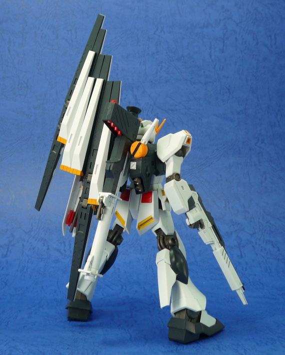 HGUC 機動戦士ガンダム 逆襲のシャア νガンダム (ヘビー・ウエポン・システム装備型) 1/144スケール 色分け済みプラモデル［ガンプラ］ Amazon | HGUC 機動戦士ガンダム 逆襲のシャア νガンダム