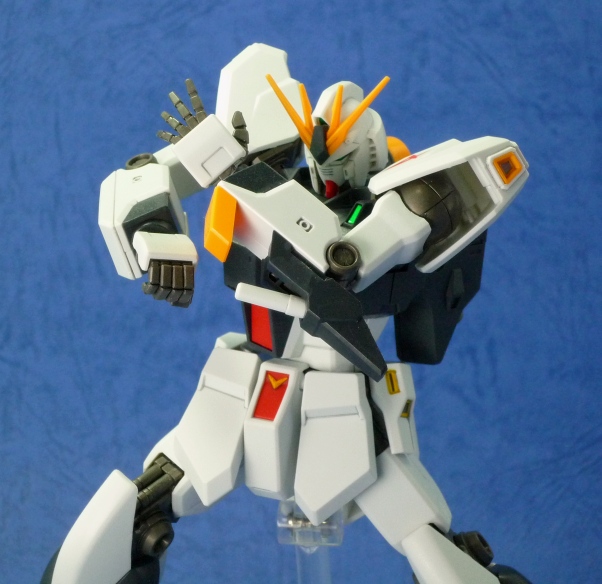 バンダイ HGUC 1/144 νガンダム (ヘビー・ウエポン・システム装備型