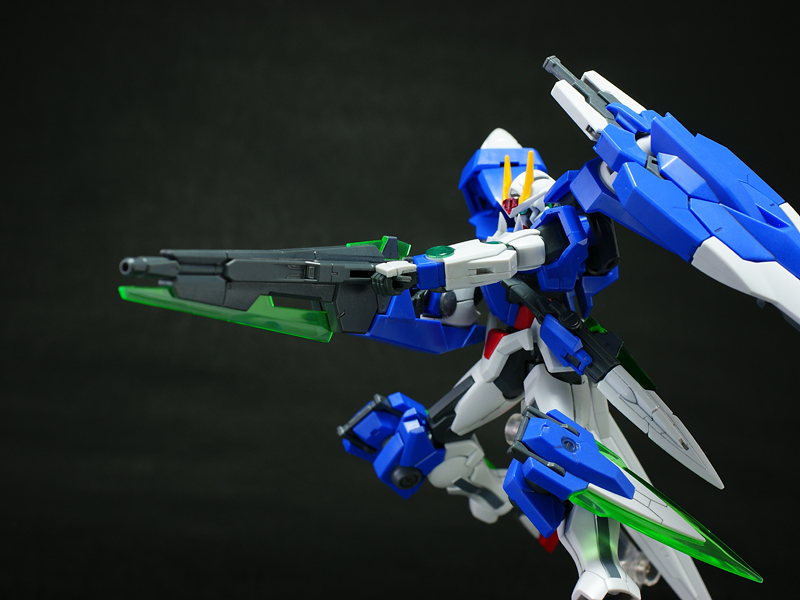 バンダイ HG 1/144 ダブルオーガンダムセブンソード/G - 仏の顔も3℃まで