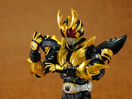 アルティメット クウガ　レッドアイVer バンダイ S.H.フィギュアーツ 仮面ライダークウガ ライジング