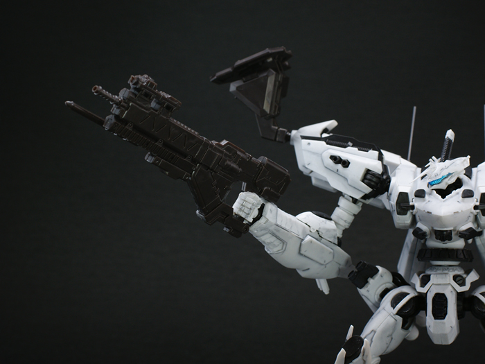 (未使用･未開封品)　コトブキヤ ARMORED CORE ヴァリアブル・インフィニティシリーズ ラインアーク ホワイト・グリント 1/72スケールプラスチックキット ar3p5n1 Amazon | コトブキヤ ARMORED CORE ヴァリアブル