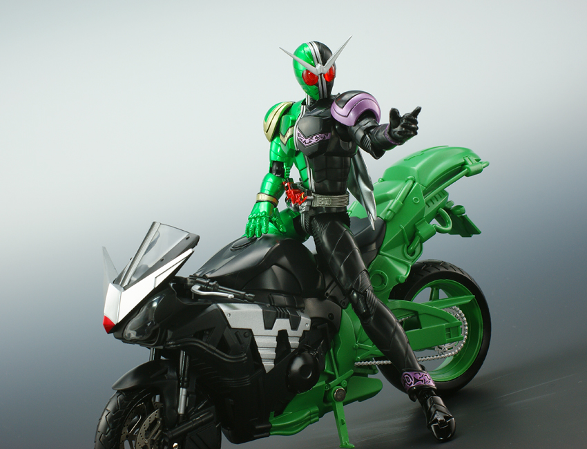 バンダイ S.H.フィギュアーツ マシンハードボイルダー - 仏の顔