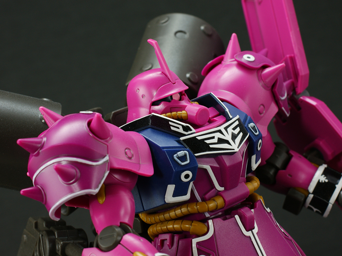 バンダイ HGUC 1/144 AMS-129 ギラ・ズール（アンジェロ・ザウパー専用