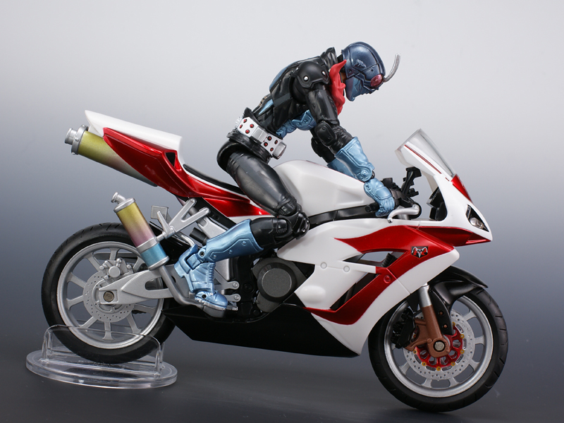 バンダイ S.H.フィギュアーツ サイクロン号 (THE FIRST) - 仏の顔も3℃まで