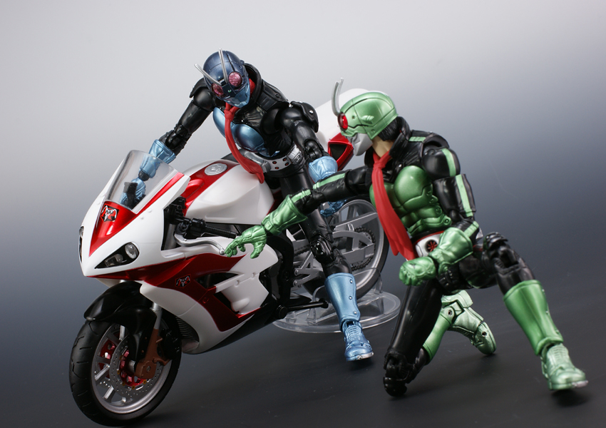 バンダイ S.H.フィギュアーツ サイクロン号 (THE FIRST) - 仏の顔も3℃まで