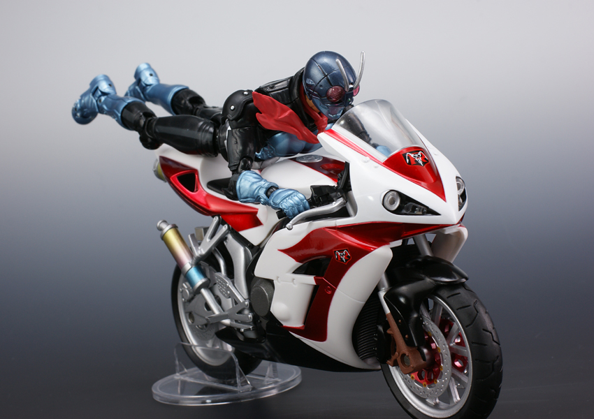 仮面ライダー1号CYCLONE 1/6スケールサイクロン号