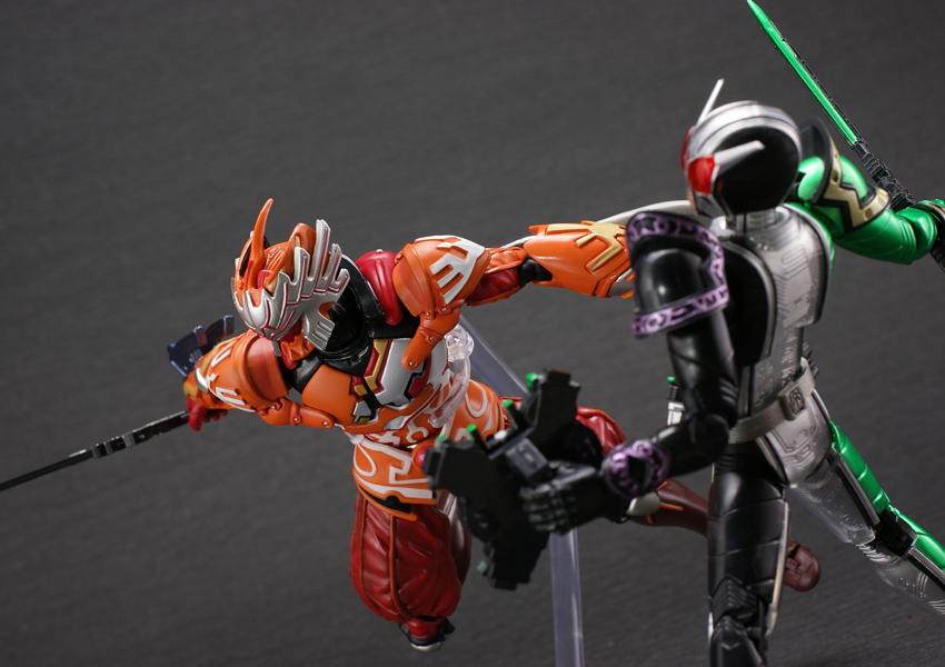 バンダイ S.H.フィギュアーツ Rナスカ・ドーパント - 仏の顔も3℃まで
