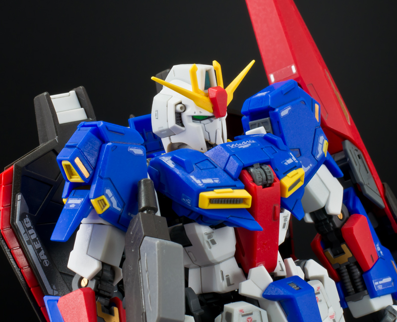 RGゼータガンダムやロボ魂邪虎丸、BEACH QUEENSセイバーZeroなどミニ