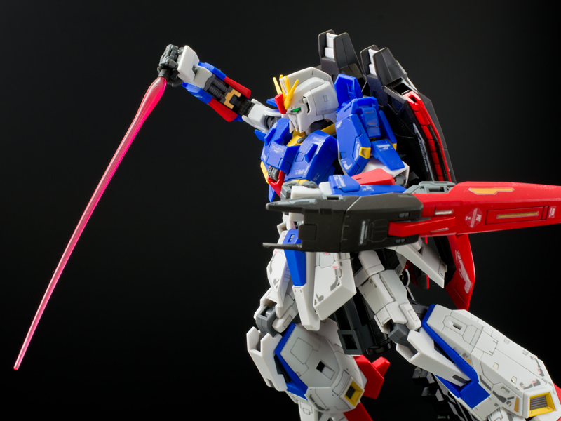 RGゼータガンダムやロボ魂邪虎丸、BEACH QUEENSセイバーZeroなどミニ