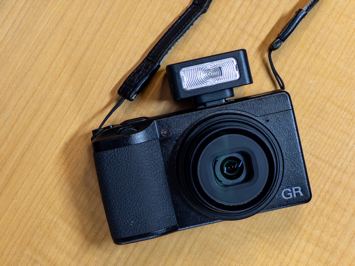RICOH GR III 用フラッシュ。 - 永谷正樹、という仕事。