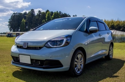 フィット、15インチ純正タイヤサイズを解説 - ナイロの備忘録