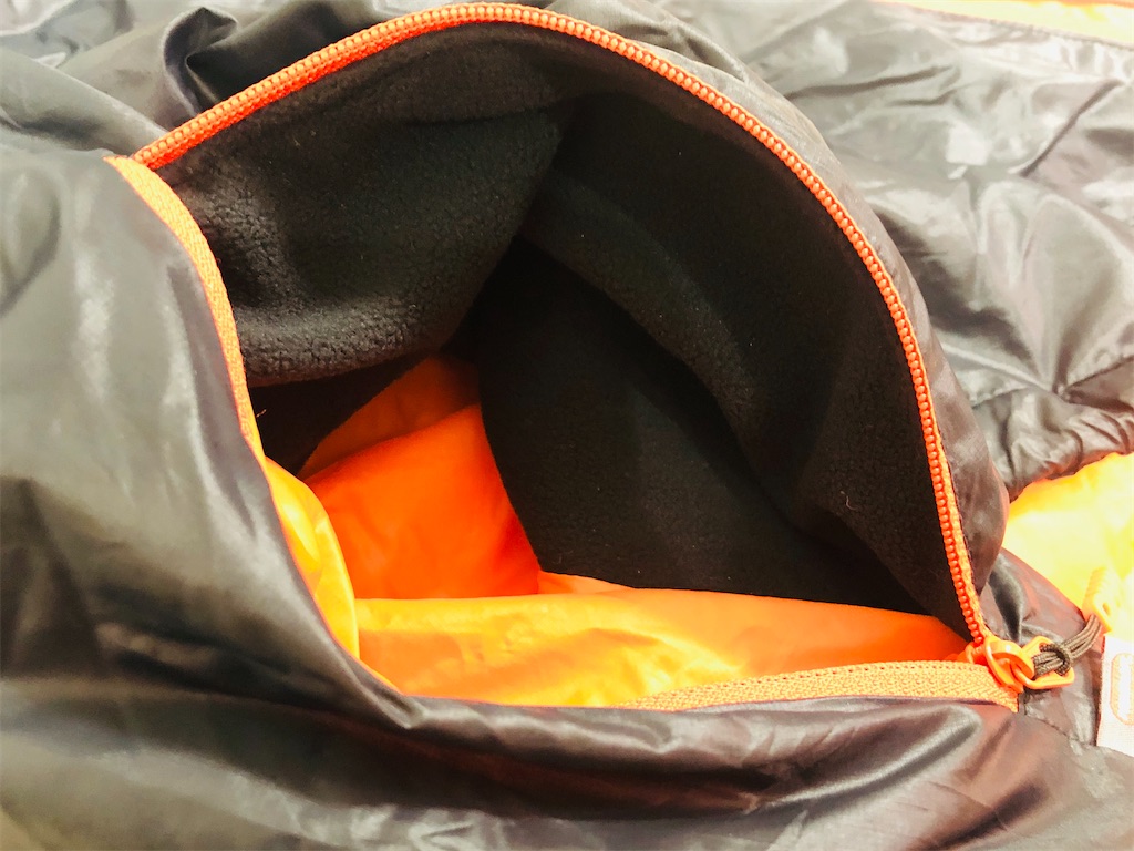 雪山登山にもおすすめ OMM Rotor Smockの使用レビュー - な 雪山登山にもおすすめ OMM Rotor Smockの使用レビュー - な