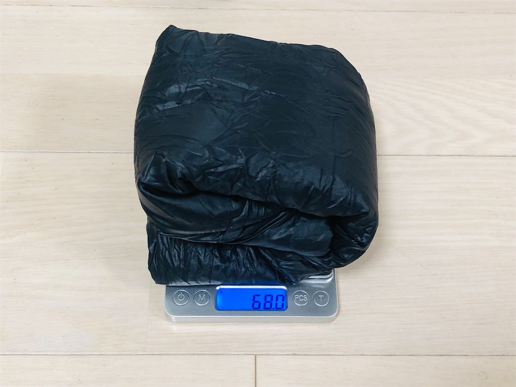 シュラフに変身可能なアイテム OMMのMountain Raid FootPodの