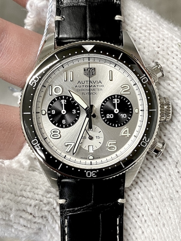 TAG HEUER AUTAVIA【CBE511B.FC8279】タグホイヤー オータヴィア