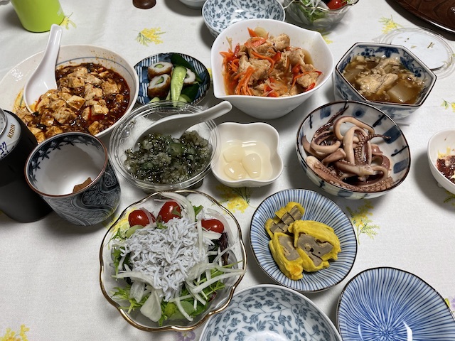 家飯 しらすのせしゃきしゃきサラダ 辛子蓮根 四川風陳麻婆豆腐 わさび昆布 イカの醤油焼き 鶏ムネ肉の南蛮風 ぶり大根 竹キュー梅和え チーズケーキマニアのチーズケーキ プロトタイプ日記