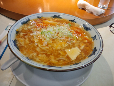 f:id:nakane2ti:20160313210144j:plain 精華苑のサンラータンメン