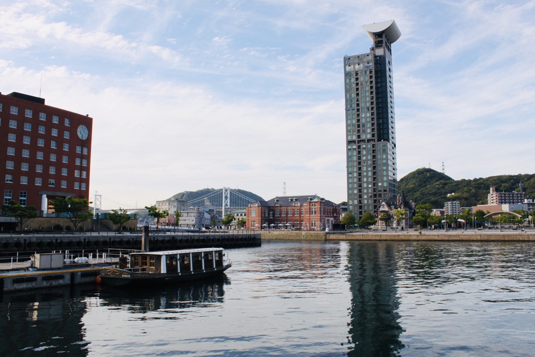 f:id:nakanooto:20190514181706j:plain f:id:nakanooto:20190514181706j:plain