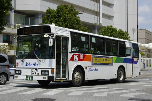 4/7 那覇その2 - トクベツじゃないバスの撮影記録
