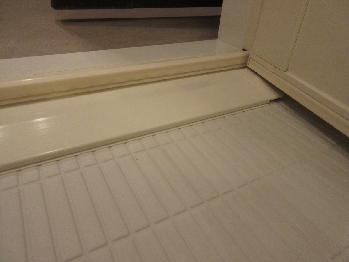 1PCS RC3-0827-000 RM1-7727-000 RM1-7727 Paper Output Tray