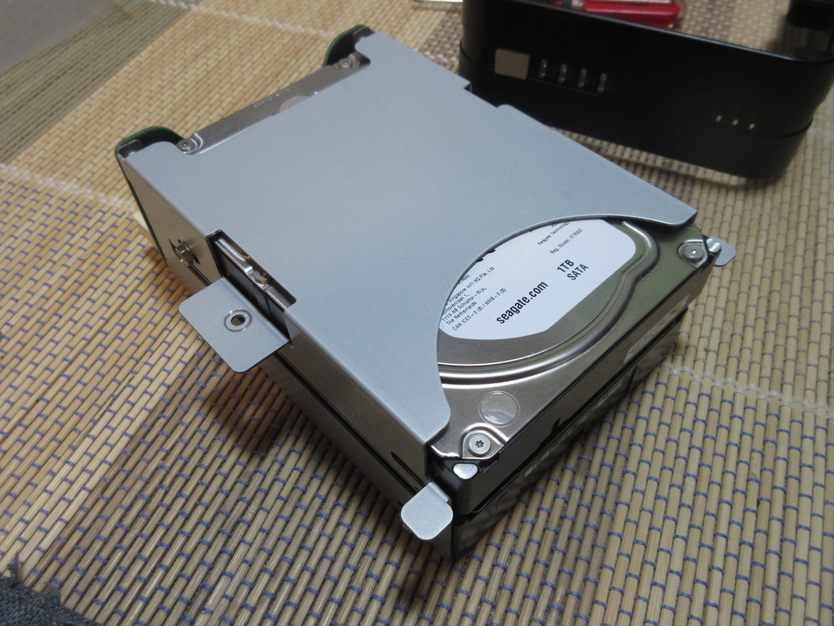corega のHDDケース「CG-HDC2U3100」を動作確認 - なかやんブログ