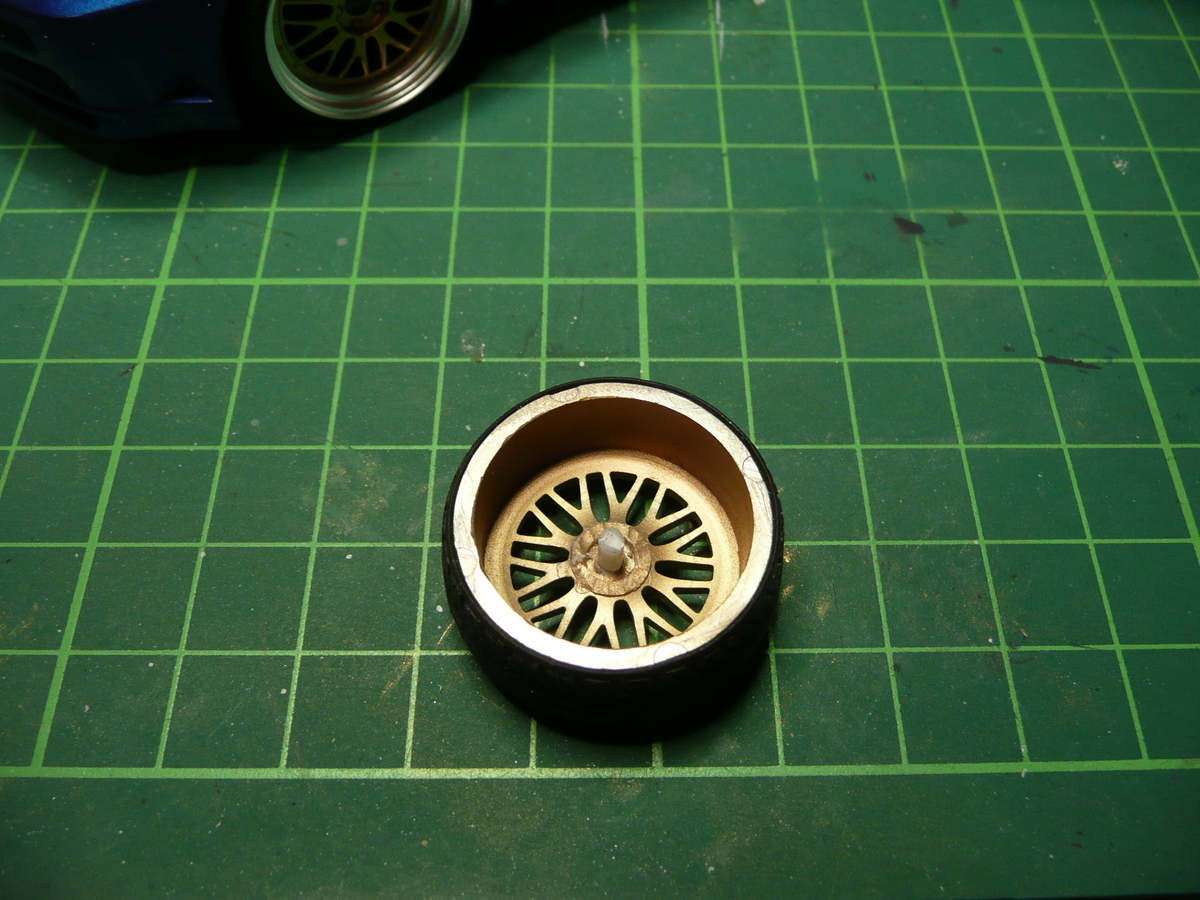 タミヤR34GT-R製作記7】アオシマホイール加工編 タミヤ式へ - ガンプラ